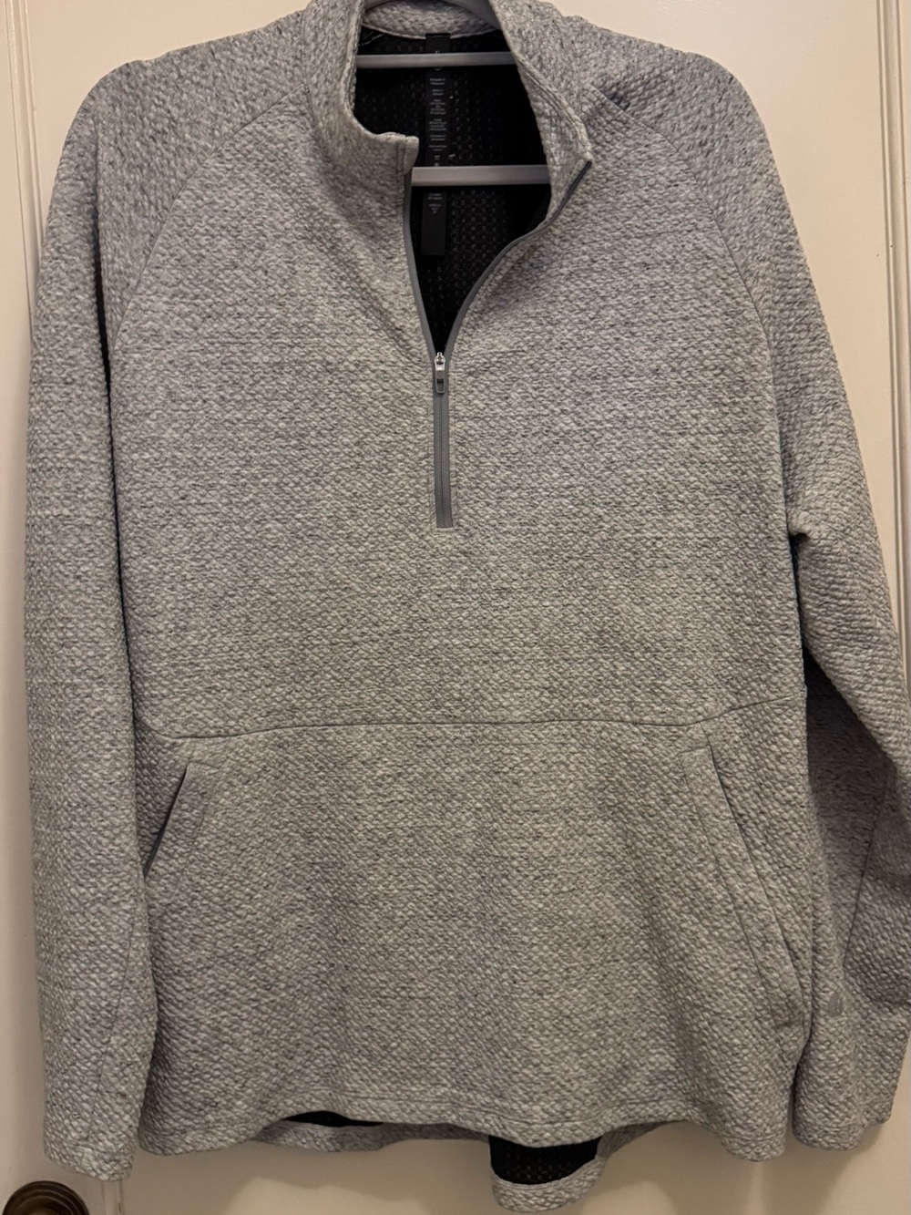 lululemon athletica Men's Light Heather Gray Half-Zip Pullover Sweater